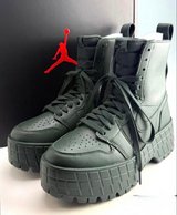 Nike Air Jordan 1 Women’s Boots – Deepest Green (Size 22.5cm) in Okinawa, Japan