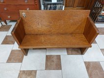 4 foot oak church pew bench in Fort Leonard Wood, Missouri