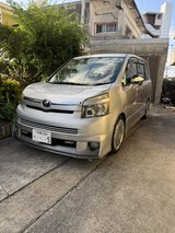 TOYOTA VOXY in Okinawa, Japan