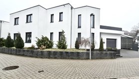 Luxury Architect-Designed City Villa in Winnweiler for Rent in Ramstein, Germany