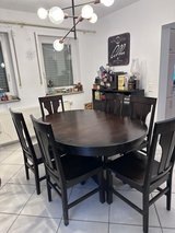 Table with leaf, 6 chairs in Ramstein, Germany