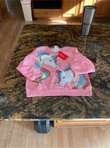 Girls Unicorn Sweatshirt Size 5-6Y NWT in Chicago, Illinois