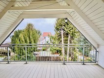 12min to Clay duplex condo 2br 2 baths office duplex garage fitted kitchen loggia in Wiesbaden, GE