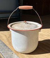 Antique Chamber Pot in Warner Robins, Georgia