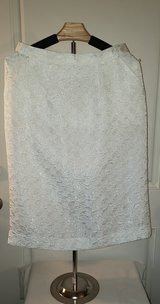 White Tailored Skirt with Two Side Pockets (Size 6-8) in Sacramento, California