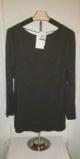 Cable & Gauge Black Long Sleeve Sweater (Size L) in Sacramento, California