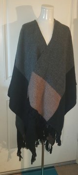 Lane Bryant Shawl Wrap in Sacramento, California