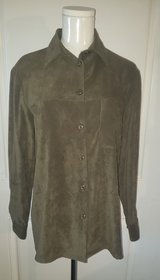 Sag Harbor Suede Green Button Down Long Sleeve Blouse (Size 6) in Sacramento, California