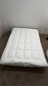 Queen Size Bed Set for Sale – Frame + Mattress + Topper (Excellent Condition) in Gainesville, Georgia