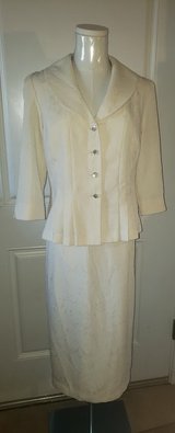 Danny & Nicole 2-Piece Cream Skirt Suit (Size 8P) in Sacramento, California