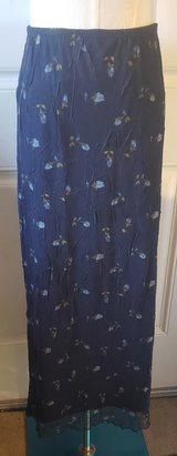 Sophisticates by Jonathan Martin Blue Chiffon Floral Elastic Skirt (Size S) in Sacramento, California