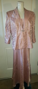 Alex 2-Piece Evening Formal Long Sleeve Dress/Gown (Size 14) in Sacramento, California