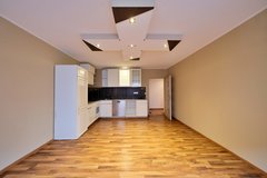 Central 3-Room Apartment in Pressath – with Balcony and Private Parking Space in Grafenwoehr, GE