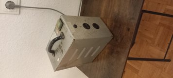 220 to 120 power converter. (10 amp 2 outlet) in Wiesbaden, GE