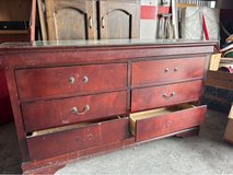 Dresser in Alamogordo, New Mexico