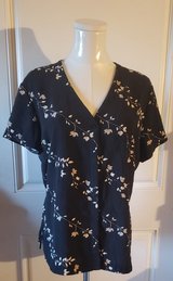 Norton McNaugton Black Floral Short Sleeve Blouse/Top (Size M) in Sacramento, California