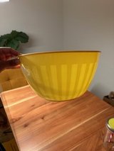 Mixing bowl (yellow) in Stuttgart, GE