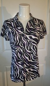 Weekends By Chico Zebra Print Short Sleeve Polo Blouse/Top (Size 0) in Sacramento, California