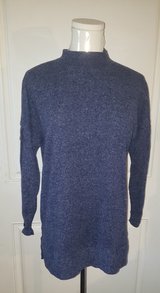 Fred David Blue Long Sleeve Sweater (Size S) in Sacramento, California