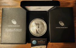 Apollo 11 50th Anniversary 5 Ounce Silver Coin CURVED (US Mint) in Stuttgart, GE