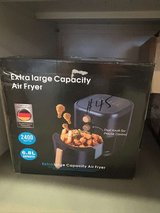 Extra Large 6.8L Air Fryer – Touch Control – Black – NEW – in Kingwood, Texas