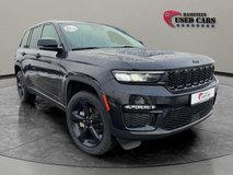 2023 Jeep Grand Cherokee Limited 4×4 in Wiesbaden, GE