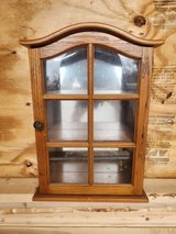 NICE HANGING OR SITTING STORAGE SHELF in Fort Polk, Louisiana