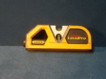 NIVEAU LASER PRO LEVEL in Naperville, Illinois