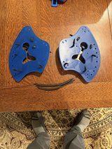 TYR swim paddles in Naperville, Illinois