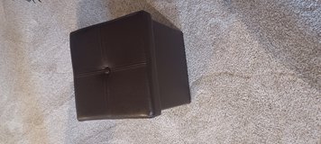 Foot rest leather in Chicago, Illinois