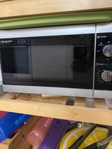 Sharp Microwave in Stuttgart, GE