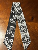 New Coach Silk Reversible Black/White Skinny Scarf, Hair Tie, Bag Tie in Naperville, Illinois