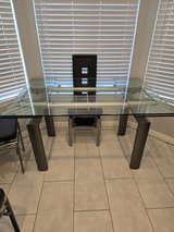 Dining Room Table w/chairs in Camp Pendleton, California