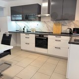 TLA/TDY – 2BR 2BA w/ fitness, walk-in closet, patio & BBQ grill, 5min to RAB [ref: M52] in Ramstein, Germany