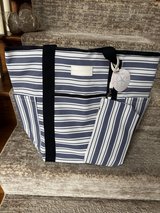 New 2 Piece Salty Starfish Large Blue Mesh Beach Tote in Naperville, Illinois