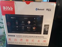 BOSS Audio System and 40 Channel Radio in Alamogordo, New Mexico