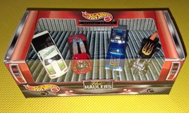 Hot Wheels Hot Haulers Boxed Set - 1999 in Batavia, Illinois