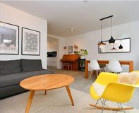 PETS-FRIENDLY Lovely Modern furnished Duplex House in Rohr-Vaihingen with garden: in Stuttgart, GE