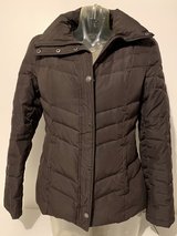 Kenneth Cole Down & Feather bro Puffer Jacket / Coat - Woman's Small - 38"Chest *EUC* in Joliet, Illinois