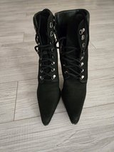 Lady Boots Size 6 in Alamogordo, New Mexico