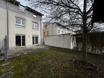 PETS ALLOWED IN 2011 DUPLEX HOUSE! approx. 166 m², 4.5-Room, 3.5-Bed, 2.25-Bath, Garage and Parking in Wiesbaden, GE