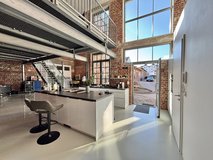 Exclusive Loft-Style Living in the Heart of Idstein 26min to Clay in Wiesbaden, GE