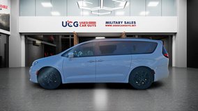 2021 Chrysler Pacifica Touring in Ramstein, Germany