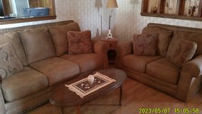 Couch and Loveseat in Alamogordo, New Mexico