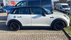 2023 Mini Cooper S in Ramstein, Germany