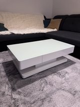 Modern Coffee Table in Stuttgart, GE