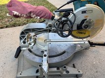 Makita 10" Model LS1013 Compound Sliding Mitre Saw in Houston, Texas