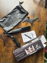 Heated Ionic Hair Straightening Brush for Men – Brand New in Spring, Texas