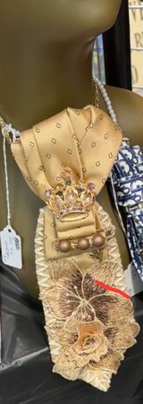 Handmade tie necklace new in Fort Polk, Louisiana