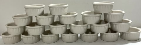 21ct PDQ 4oz semi fluted ceramic Ramekin cups - Restaurant Quality - EUC in Bolingbrook, Illinois